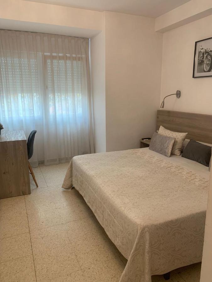 Hostal Torras Sant Hilari Sacalm Eksteriør billede