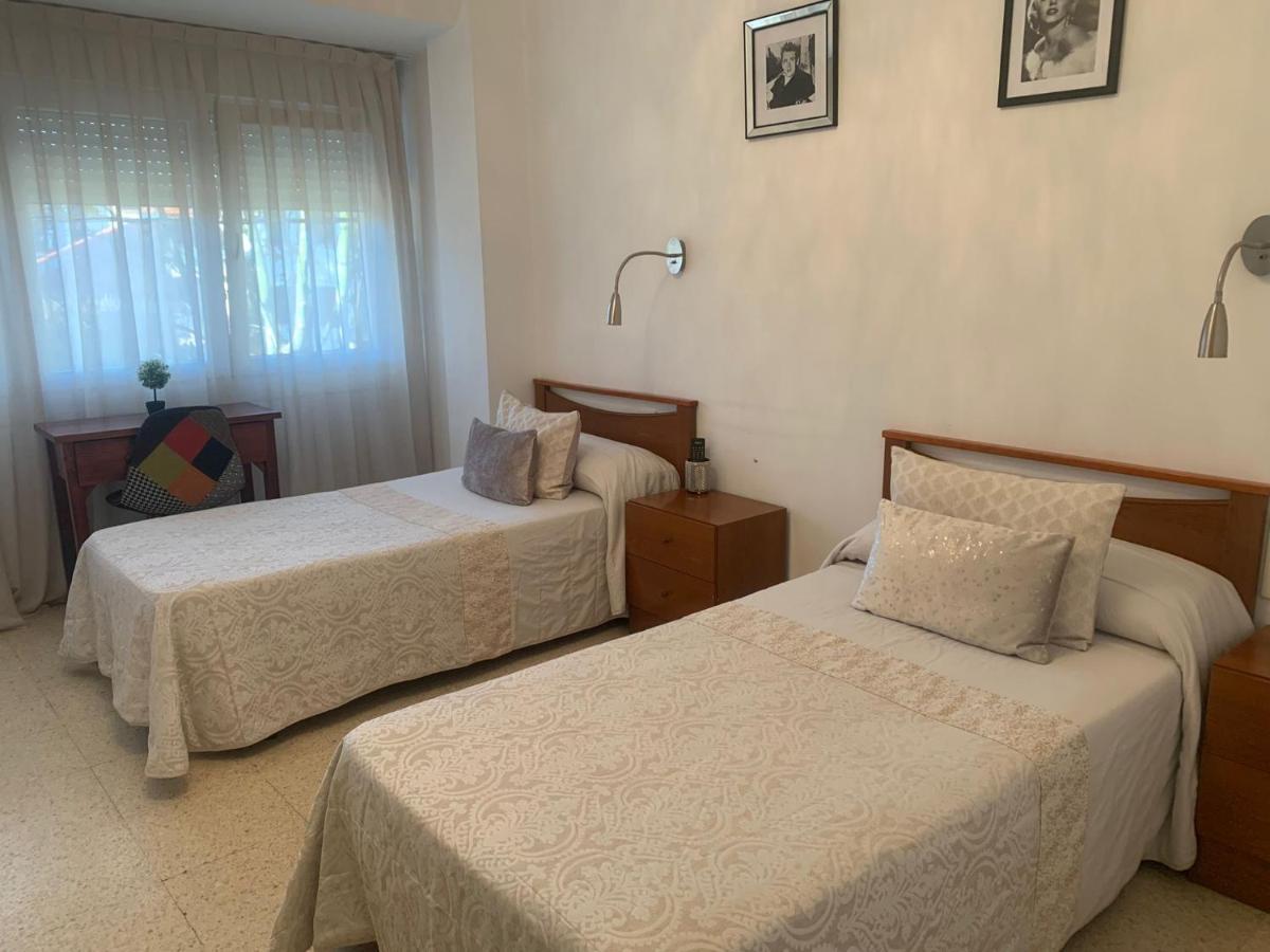 Hostal Torras Sant Hilari Sacalm Eksteriør billede